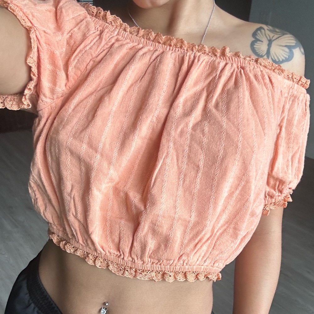 American Eagle Coral Lace Accent Blouse